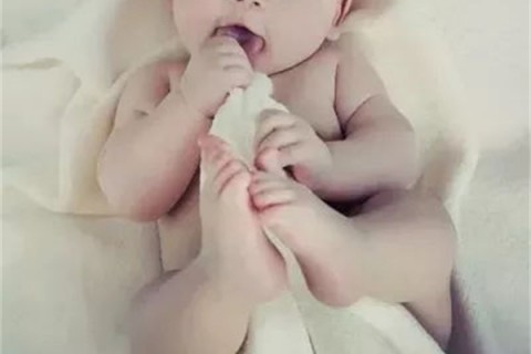 夏季怎么穿可以避免重庆捐卵宝宝感冒受凉？生病要怎么穿？